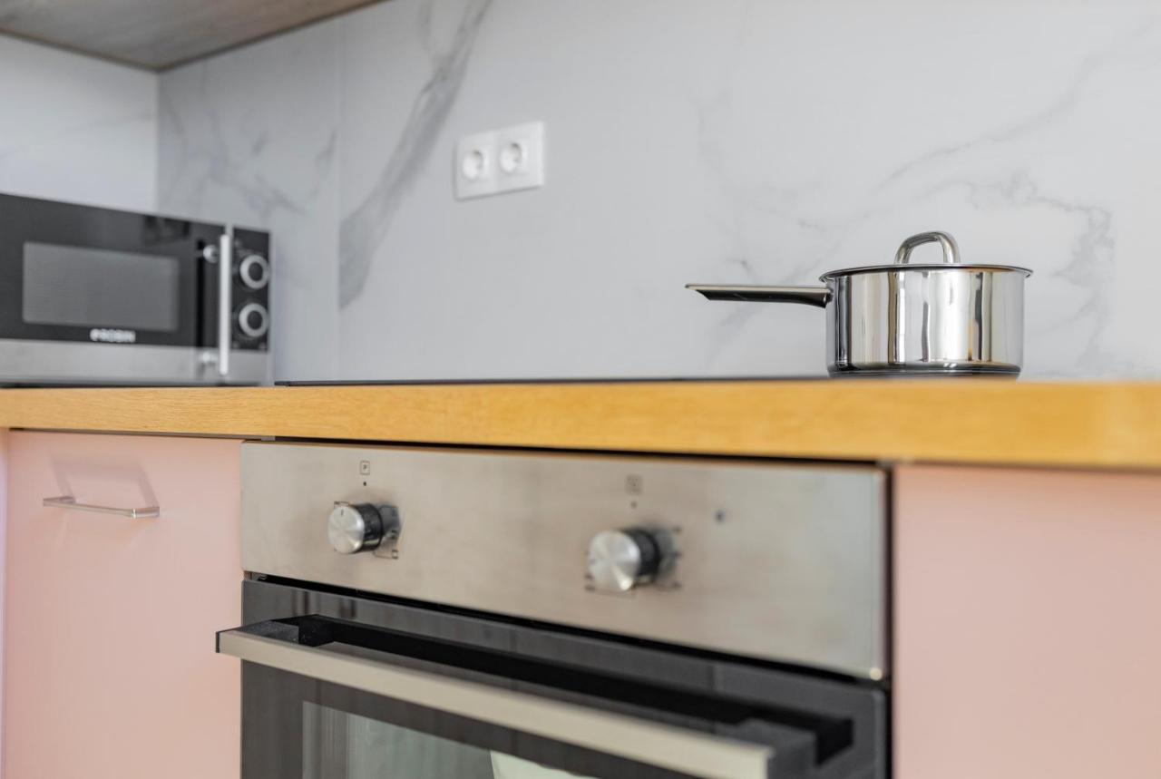 Honeybee Apartment Athens Ngoại thất bức ảnh