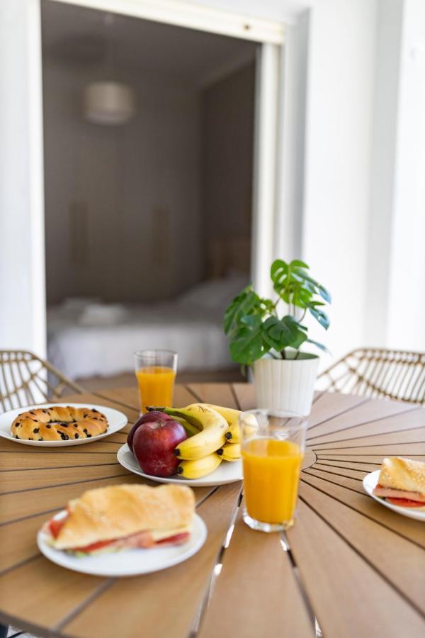 Honeybee Apartment Athens Ngoại thất bức ảnh